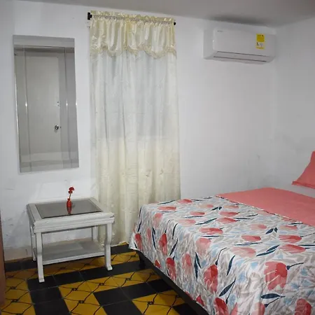 Casa Kristalu Cartagena