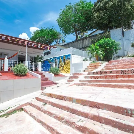 Hotel Casa Kristalu *